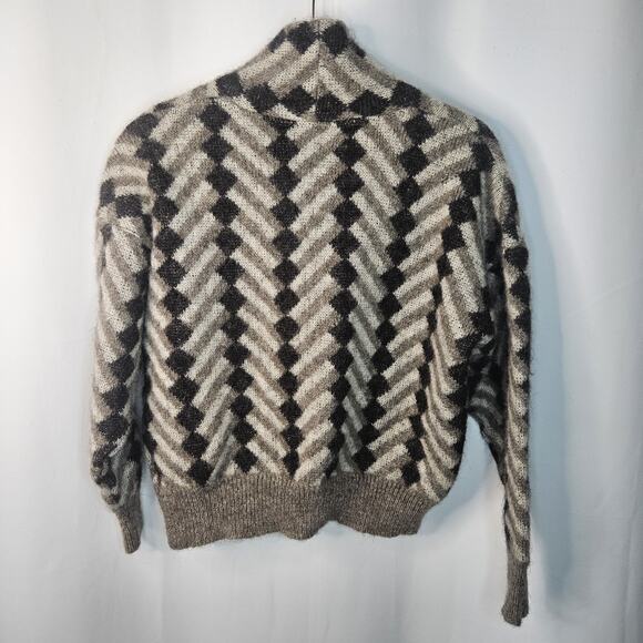 Samband of Iceland Vtg Wool Crop Cardigan Sweater Herringbone Chunky Knit XL - Picture 6 of 9